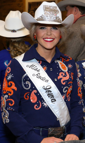 Miss Rodeo Iowa 2016, Shelby Chapman